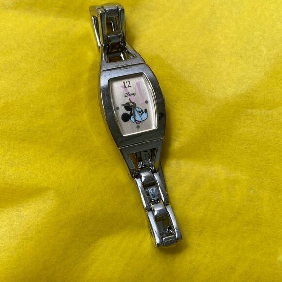 Disney Mickey  Mouse Watch - Picture 6 of 9